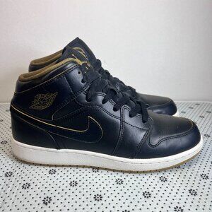 Nike Air Jordan 1 Mid Shoes Black Gold 554724-042 Mens 6.5 Wmns 8